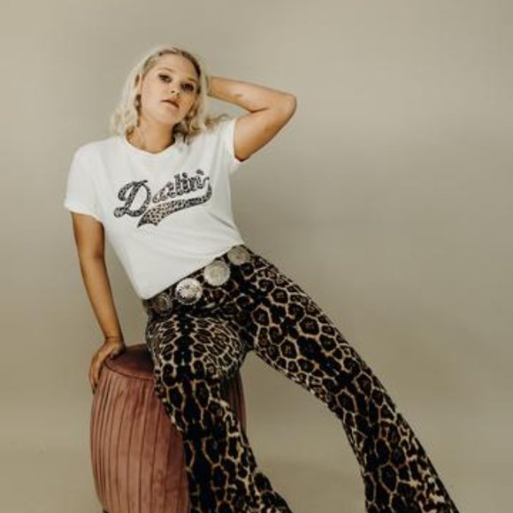 LEOPARD DARLIN Handmade Graphic Tee - Picture 5 of 6